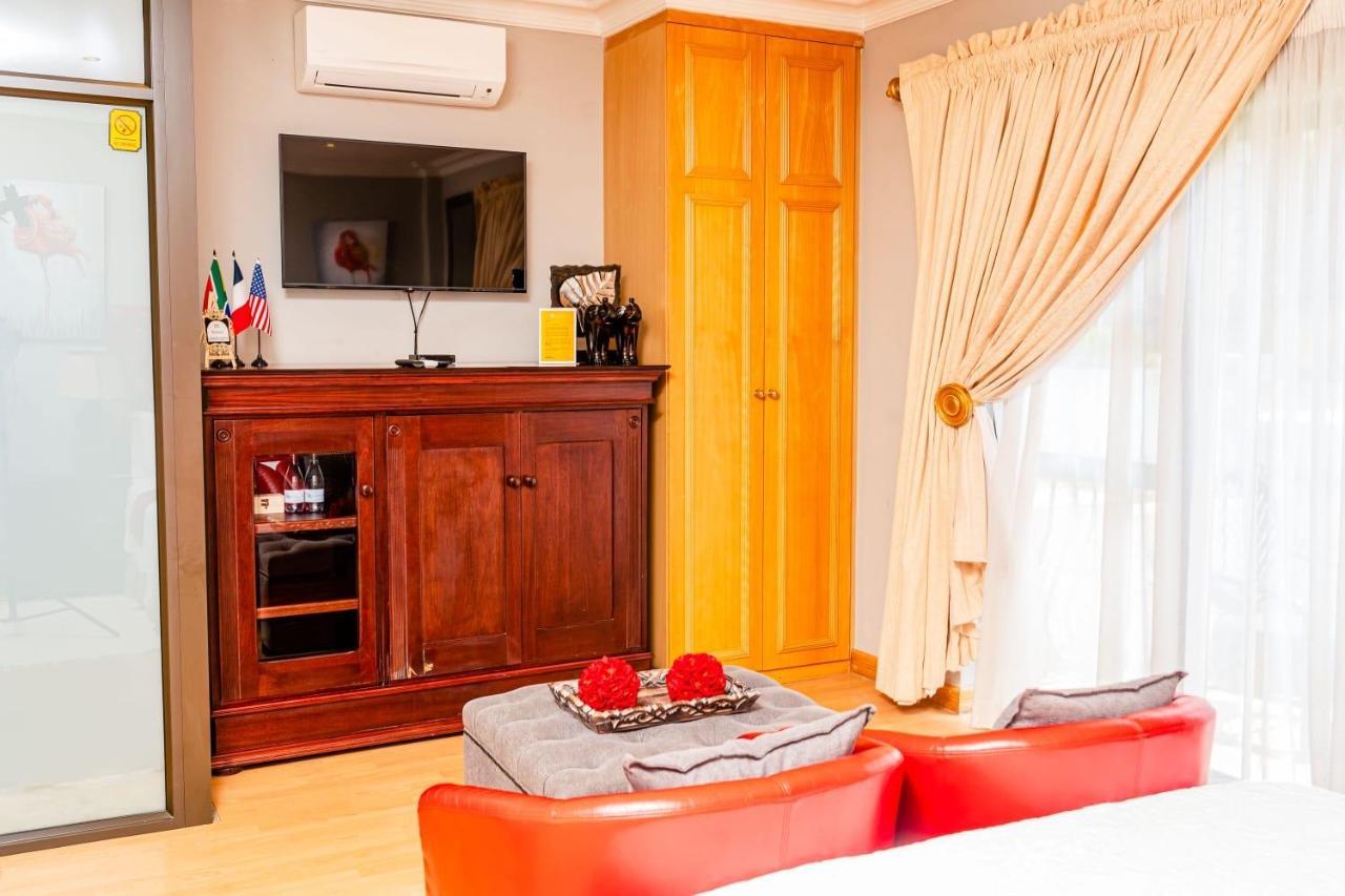 Re-Union Vacations Hotel Hartbeespoort Ngoại thất bức ảnh