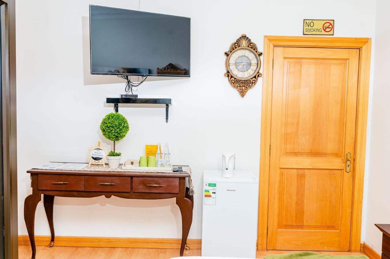 Re-Union Vacations Hotel Hartbeespoort Ngoại thất bức ảnh