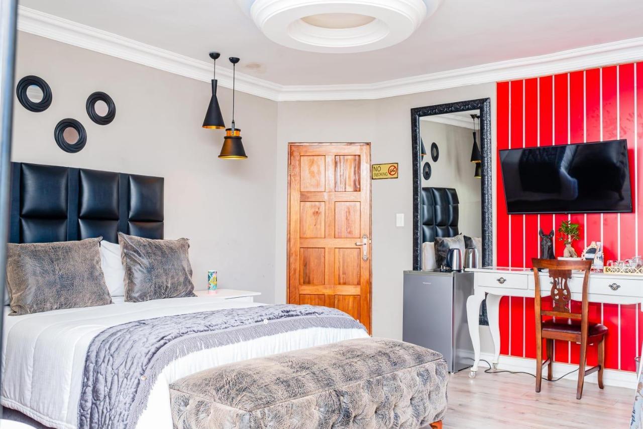 Re-Union Vacations Hotel Hartbeespoort Ngoại thất bức ảnh