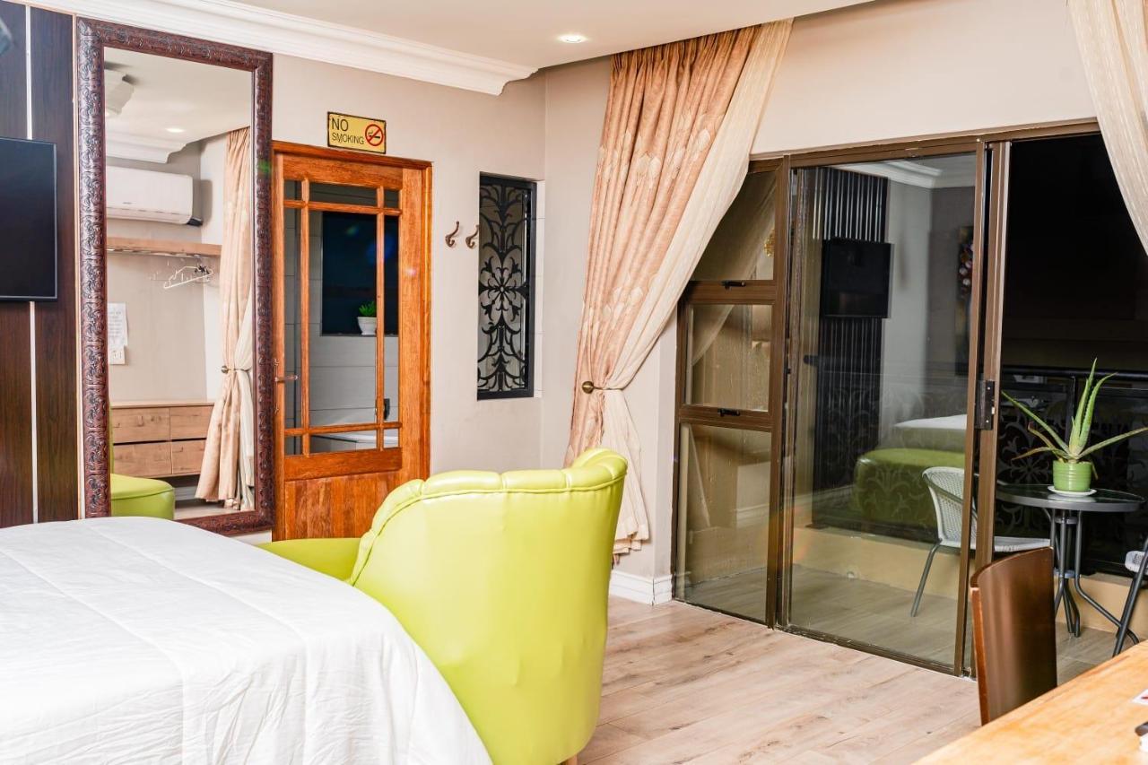 Re-Union Vacations Hotel Hartbeespoort Ngoại thất bức ảnh